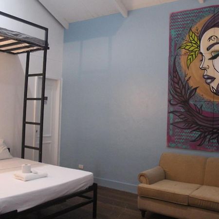 Baybayin Hostel - Pasay Close To Airport Εξωτερικό φωτογραφία